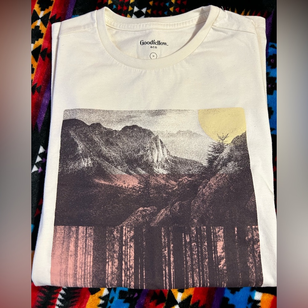Good fellow & Co. Tee.